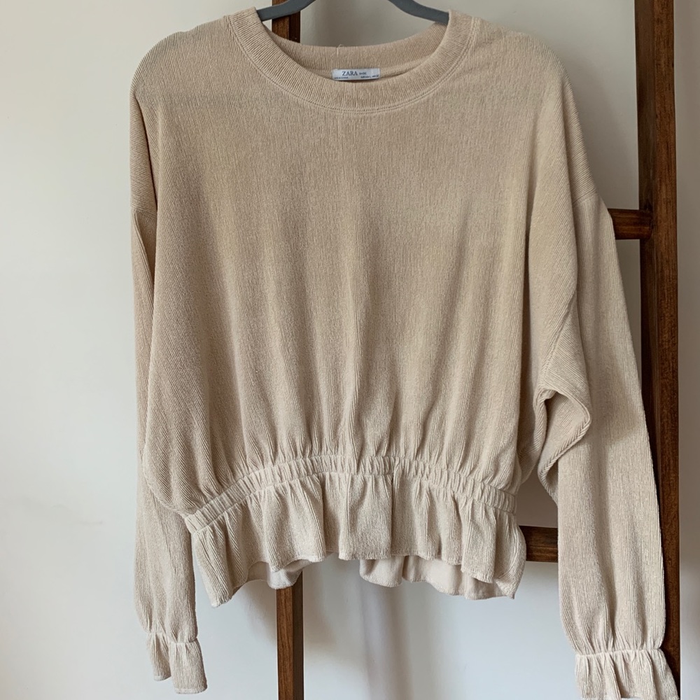 Zara women’s blouse with cinched waist